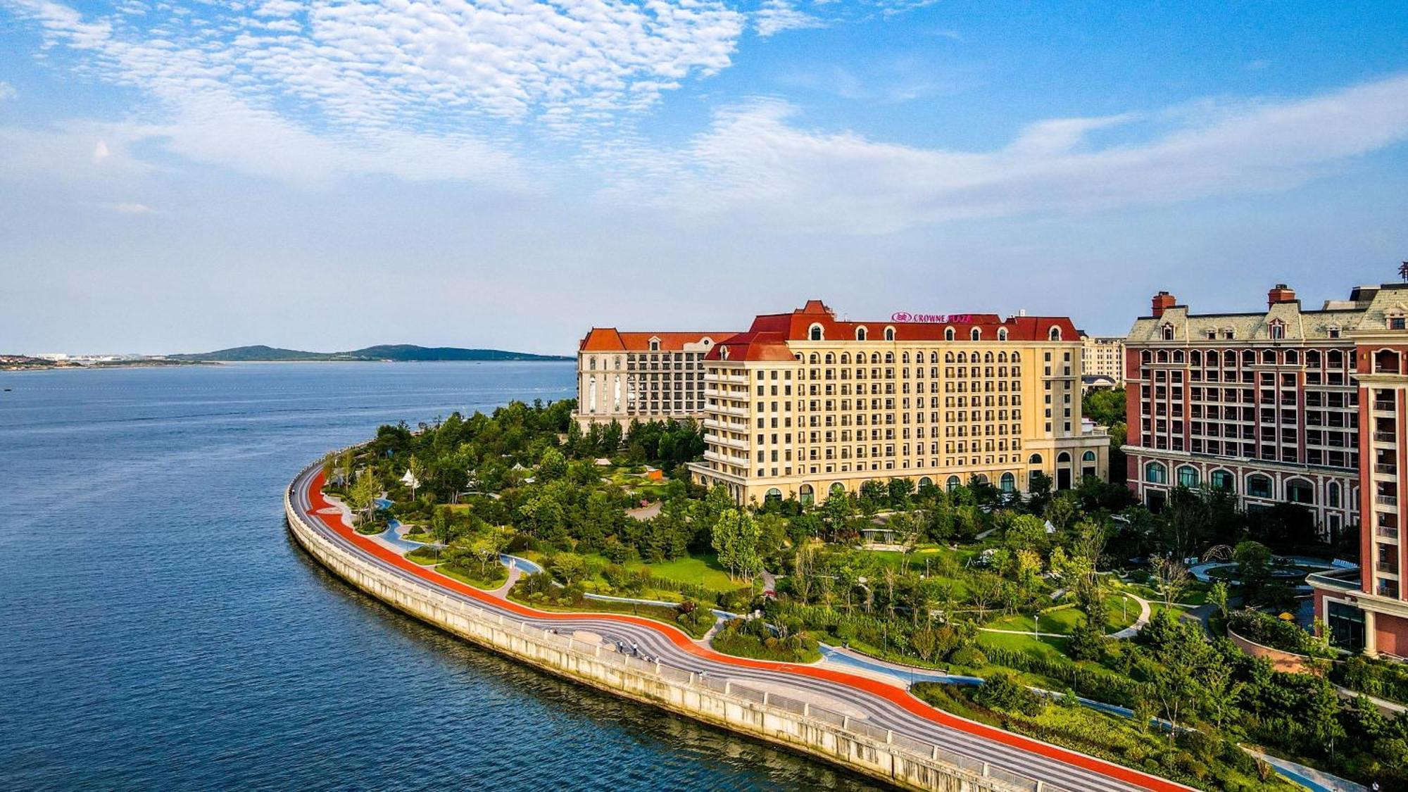 Hotel Crowne Plaza Qingdaoorientalmoviemetropolis By Ihg Zewnętrze zdjęcie