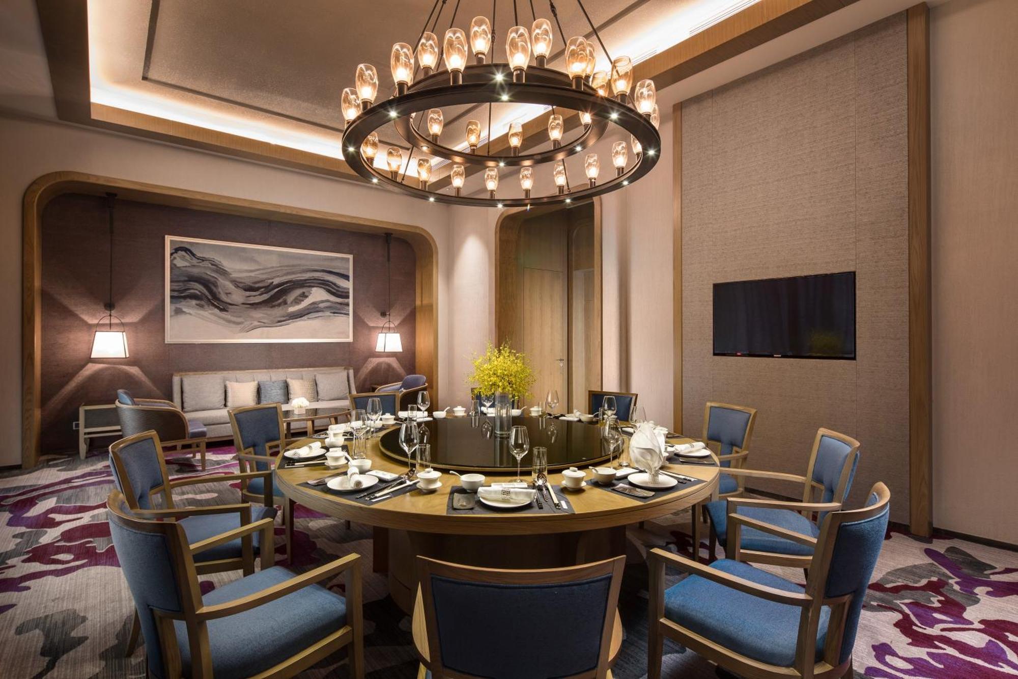 Hotel Crowne Plaza Qingdaoorientalmoviemetropolis By Ihg Zewnętrze zdjęcie