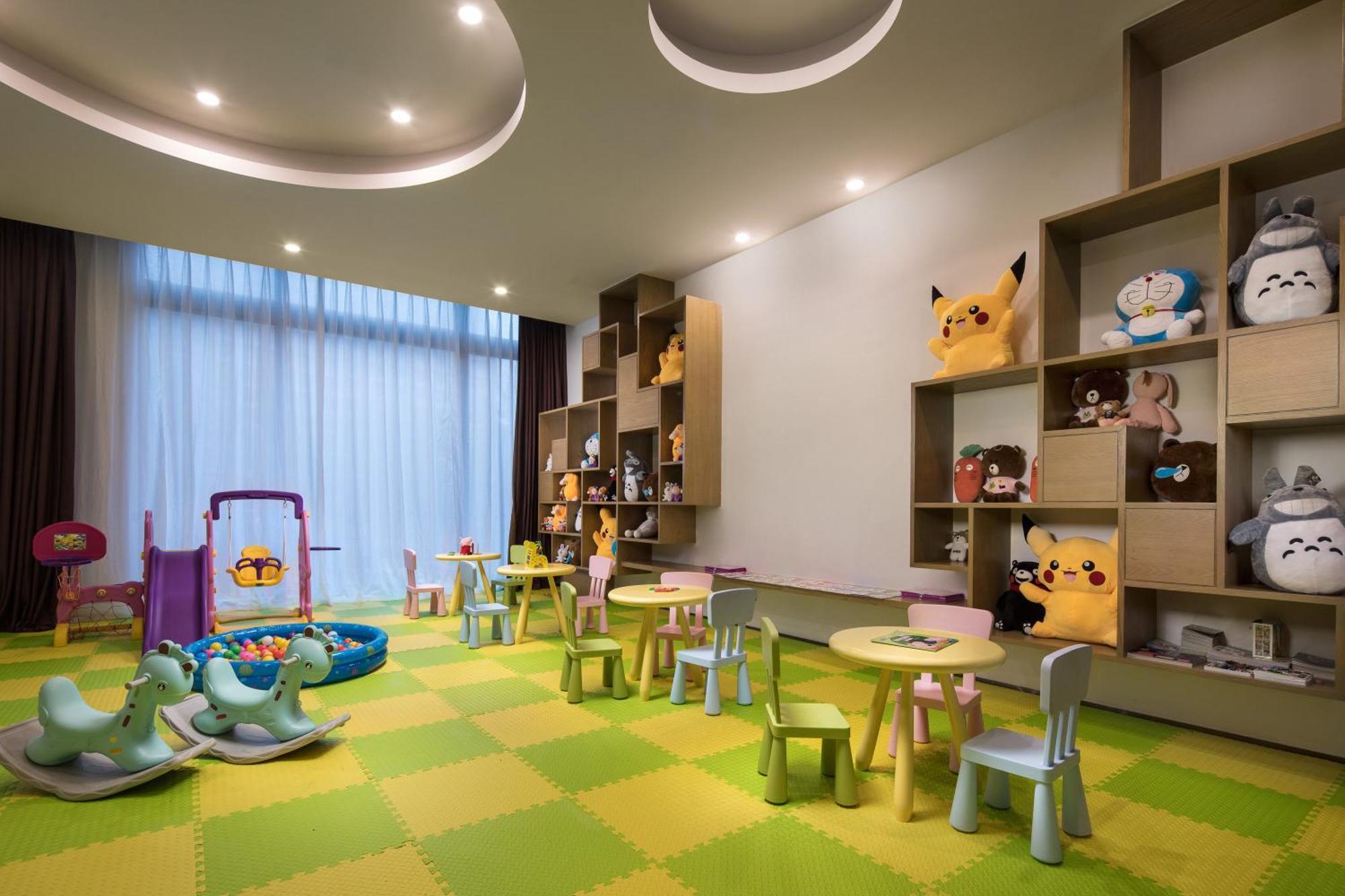 Hotel Crowne Plaza Qingdaoorientalmoviemetropolis By Ihg Zewnętrze zdjęcie