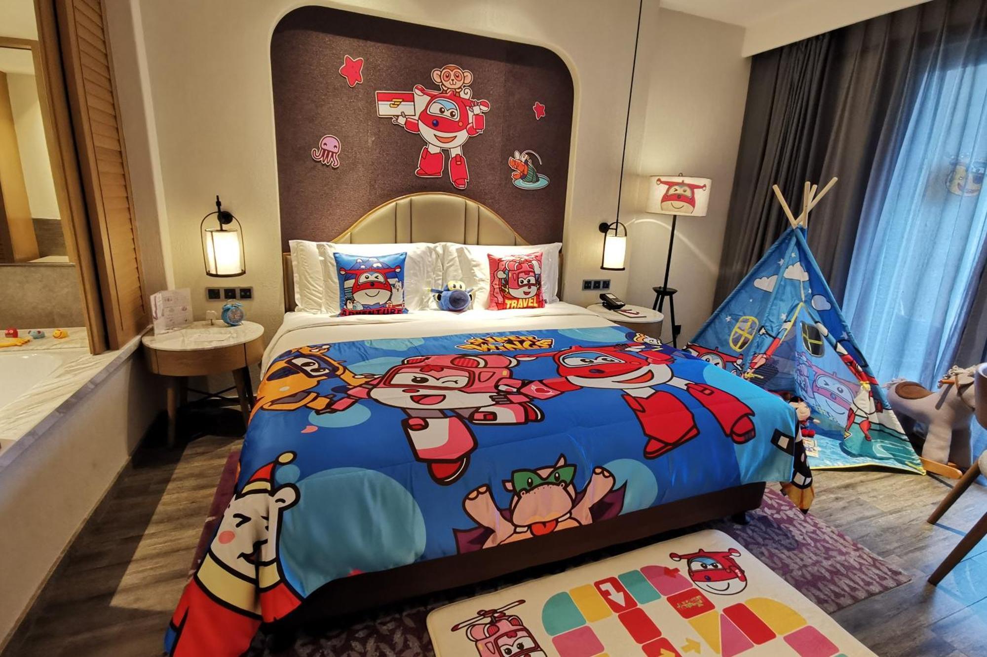 Hotel Crowne Plaza Qingdaoorientalmoviemetropolis By Ihg Zewnętrze zdjęcie